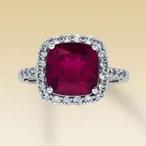 Which ring should I choose - Engagement rings - ruby-engagement-rings.jpg